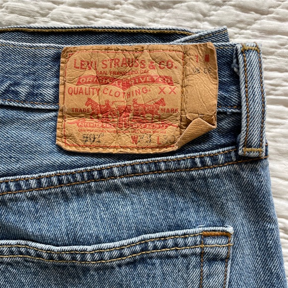 Vintage 501 Levi’s - Picture 2 of 7